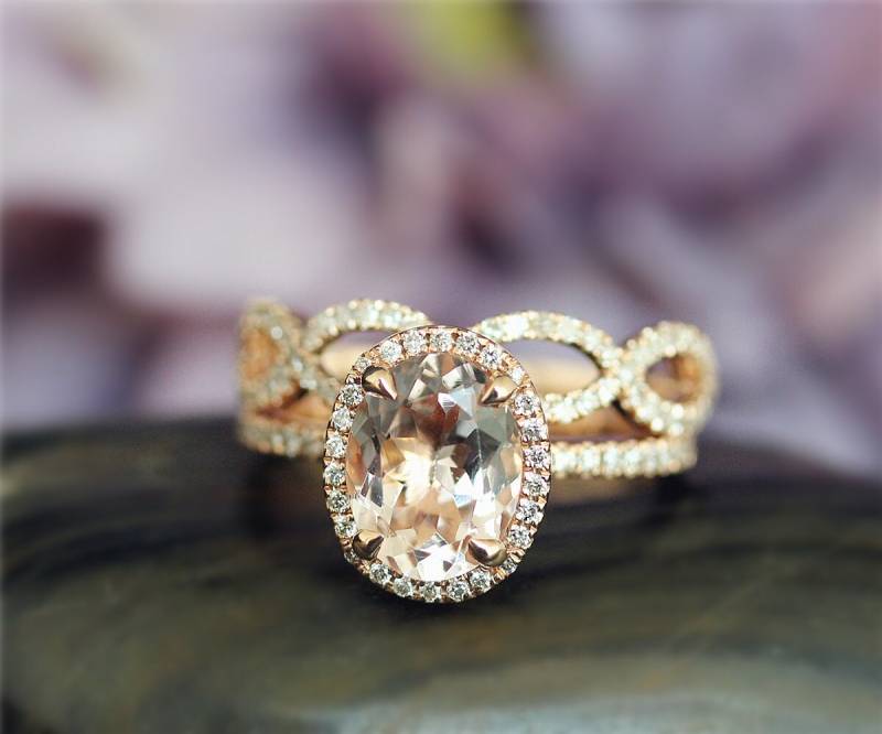 Handgefertigte Ovale Morganit Ring Set Produktionshaus Set 7x9mm Natürliche Vs Rosa Solid 14Kt Rose Gold Ehering von NidaRings