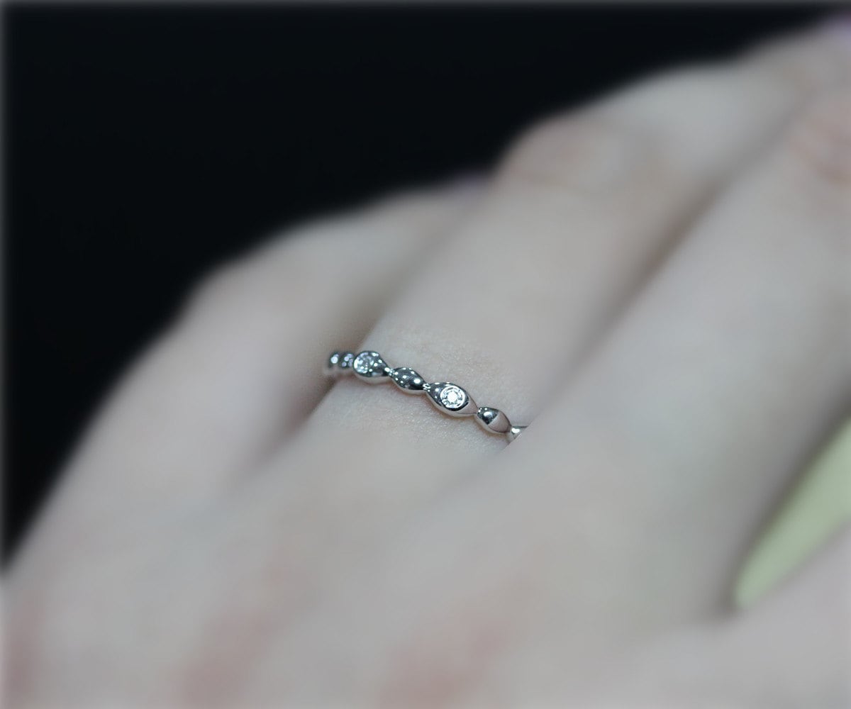 Jahrgang Hochzeitsband Voller Ewigkeit Diamanten Ehering Solid14K Ring Promise Jahrestag Stapelbar Weissgold Passende Band von NidaRings