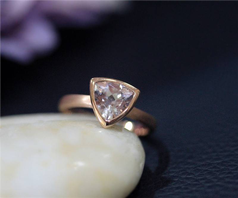 Kunst Decotrillion Natürlichen Rosa Vs Morganit Ring Rotgold Solid 14K Ehering Jubiläum Verlobungsring von NidaRings