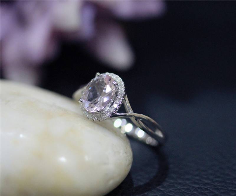 Lust Auf Verlobungsring 6x8mm Oval Natural Pink Vs Morganit Ring Solid 14K Weissgold Diamant Ehering Promise Jubiläum Lust Auf Verlobungsring 6x8mm Oval Natural Pink Vs Morganit Ring Solid 14K Weissgold Diamant Ehering Promise Jubiläum von NidaRings