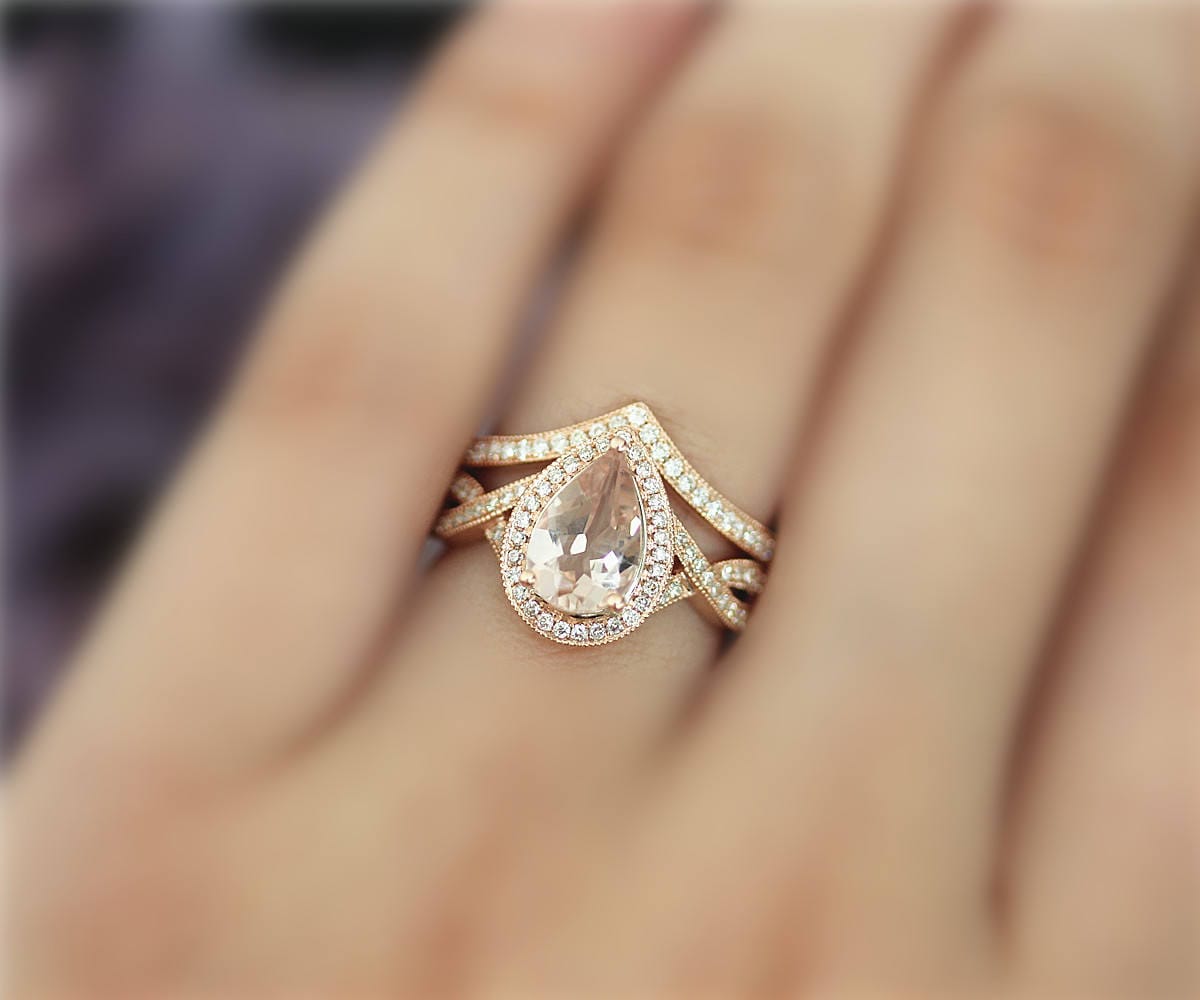 Perfekte Kombination Morganit Ring Set Produktionshaus Set 1Ct Birne Natürliche Vs Rosa Gesetzt, Solide 14Kt Schneiden Stieg Gold von NidaRings