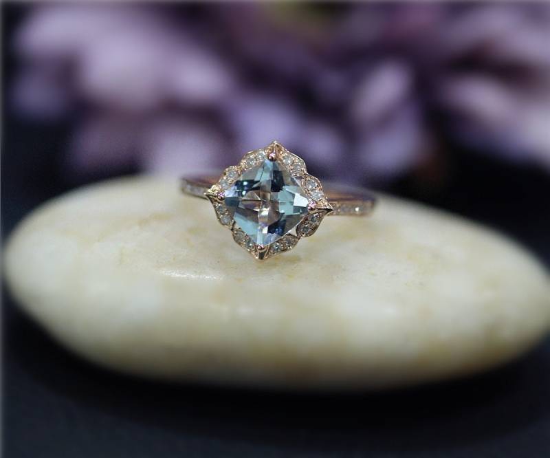 Vintage-stil Verlobungsring 7mm Kissen Natürliche Vs Aquamarin-Ring Fest 14K Rose Gold Ring Ehering Promise Jahrestag von NidaRings