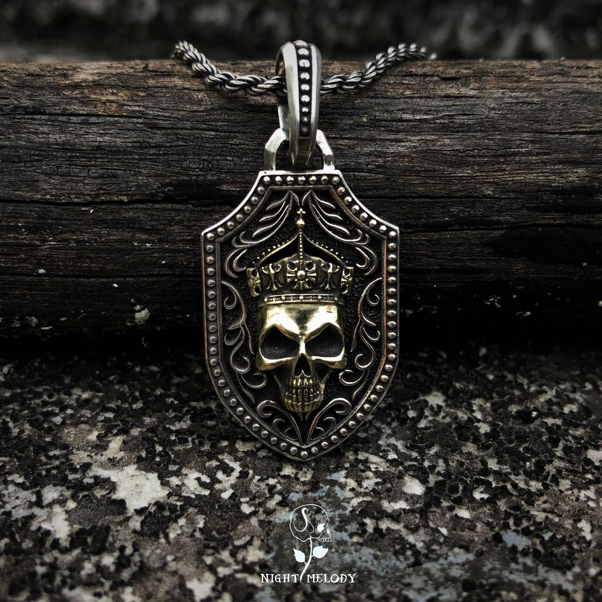 Der Gothic Totenkopf Anhänger Sterling Silber Schmuck Herren Vampir von NightMelody