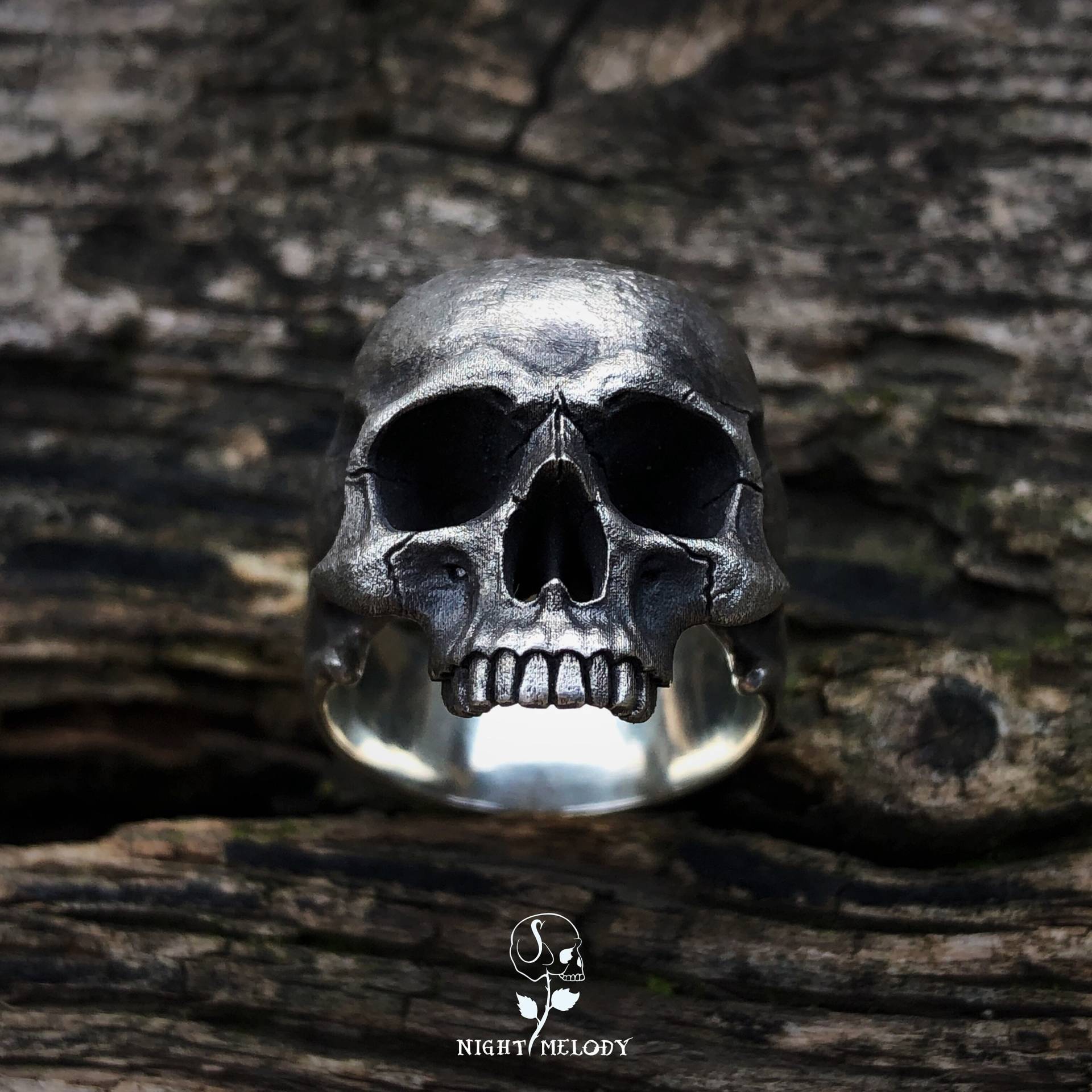 Schwerer Totenkopf Sterling Silber Ring Schmuck Herren Rock Motorrad von NightMelody