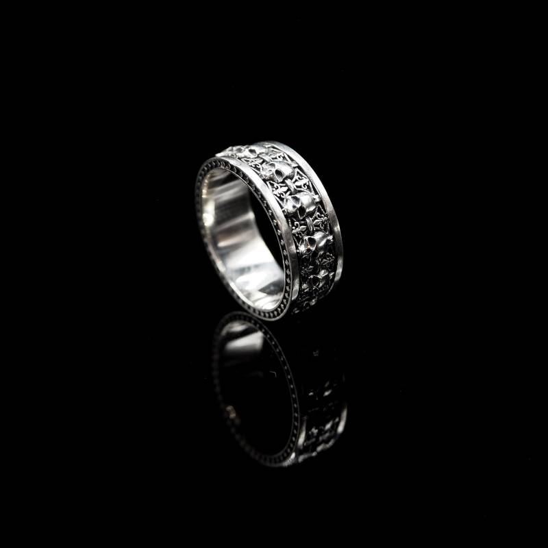 Totenkopf Kreuz Silber Ring Schmuck Herren Damen Gothic Unikat Totenkopf Kreuz Silber Ring Schmuck Herren Damen Gothic Unikat von NightMelody