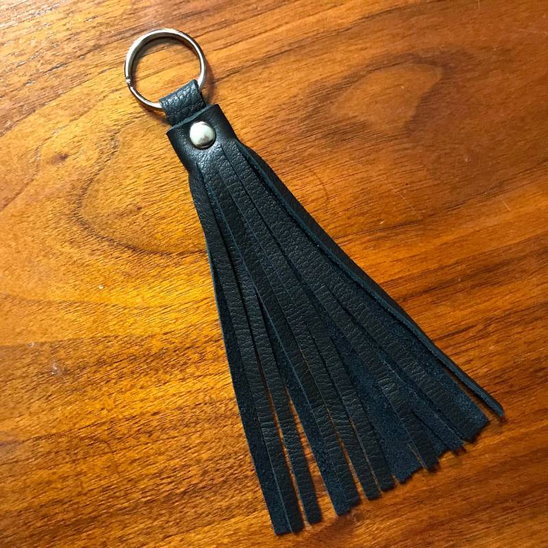 Leder Quaste Schlüsselanhänger Schwarz/Boho Accessoire Lanyard Zubehör Leder Quaste Schlüsselanhänger Schwarz/Boho Accessoire Lanyard Zubehör von NightOwlMarket