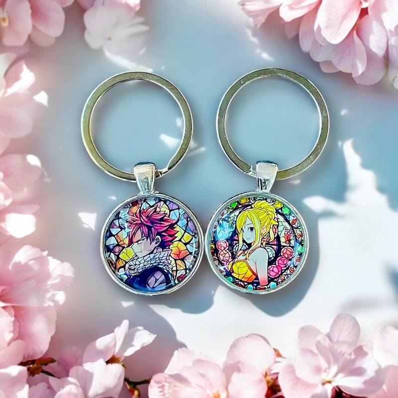 Anime Schlüsselanhänger | Fairy Tail Natsu Dragneel Lucy Heartfilia |Handmade Kawaii Geschenk-Idee Cabochon Anhänger Keychain von NihonCraft