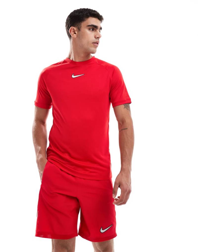 Nike Football - Academy Dri-FIT - T-Shirt in Rot-Neutral von Nike Football