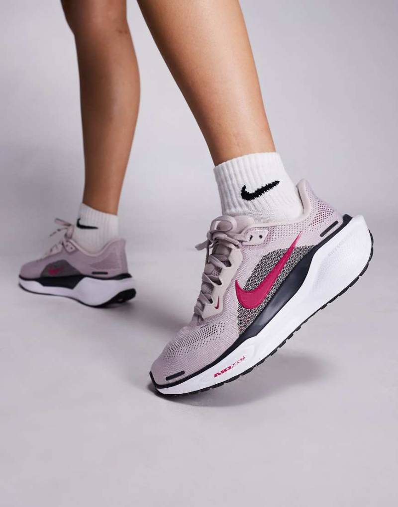 Nike Running - Air Zoom Pegasus 41 - Sneaker in Rosa und Weiß von Nike Running