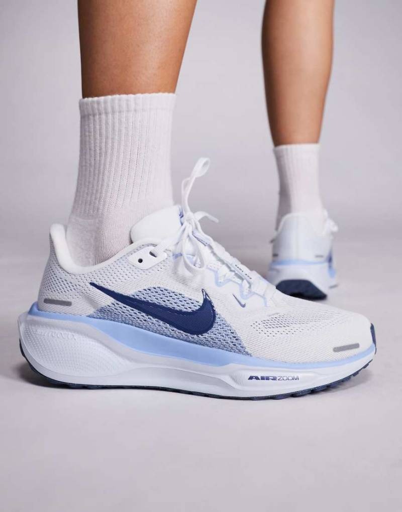 Nike Running - Air Zoom Pegasus 41 - Sneaker in Weiß und Blau von Nike Running