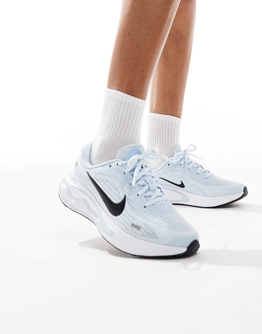 Nike Running - Journey Run - Lauf-Sneaker in Blau und Weiß von Nike Running