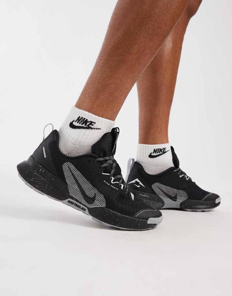 Nike Running - Juniper Trail 3 - Sneaker in Schwarz von Nike Running