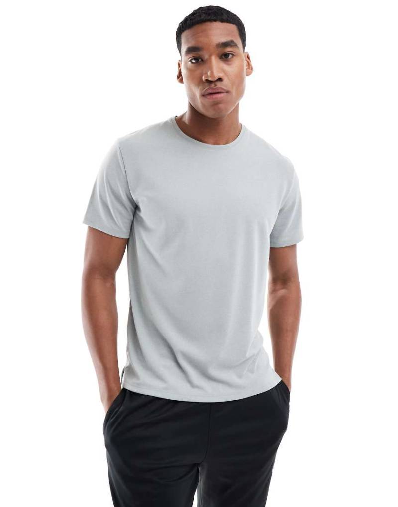Nike Running - Miler Dri-FIT - Lauf-T-Shirt in Grau von Nike Running