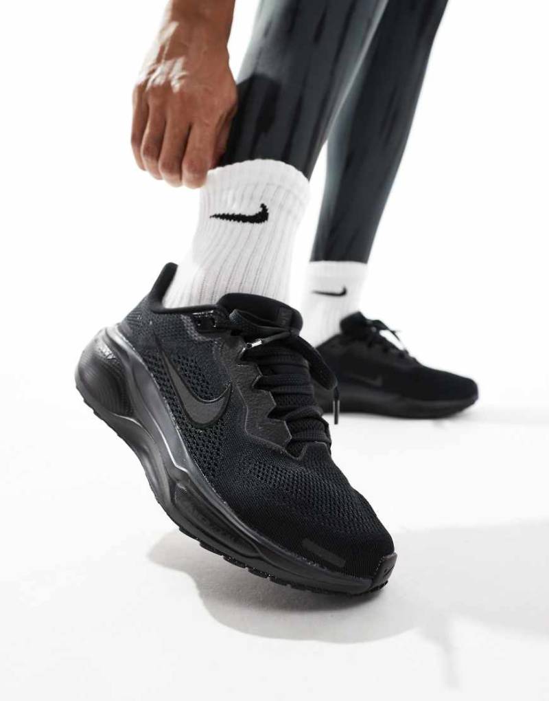 Nike Running - Air Zoom Pegasus 41 - Sneaker in Dreifach-Schwarz von Nike Running