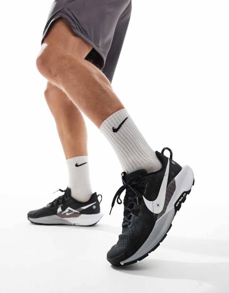Nike Running - ReactX Pegasus Trail 5 - Sneaker in Schwarz von Nike Running