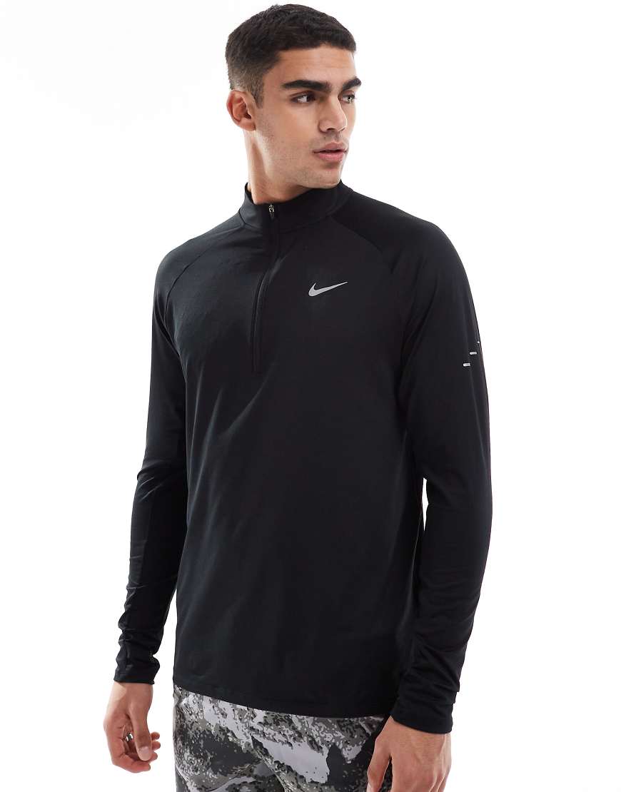 Nike Running - Stride Dri-FIT - Langärmliges Oberteil in Schwarz mit kurzem Reißverschluss von Nike Running