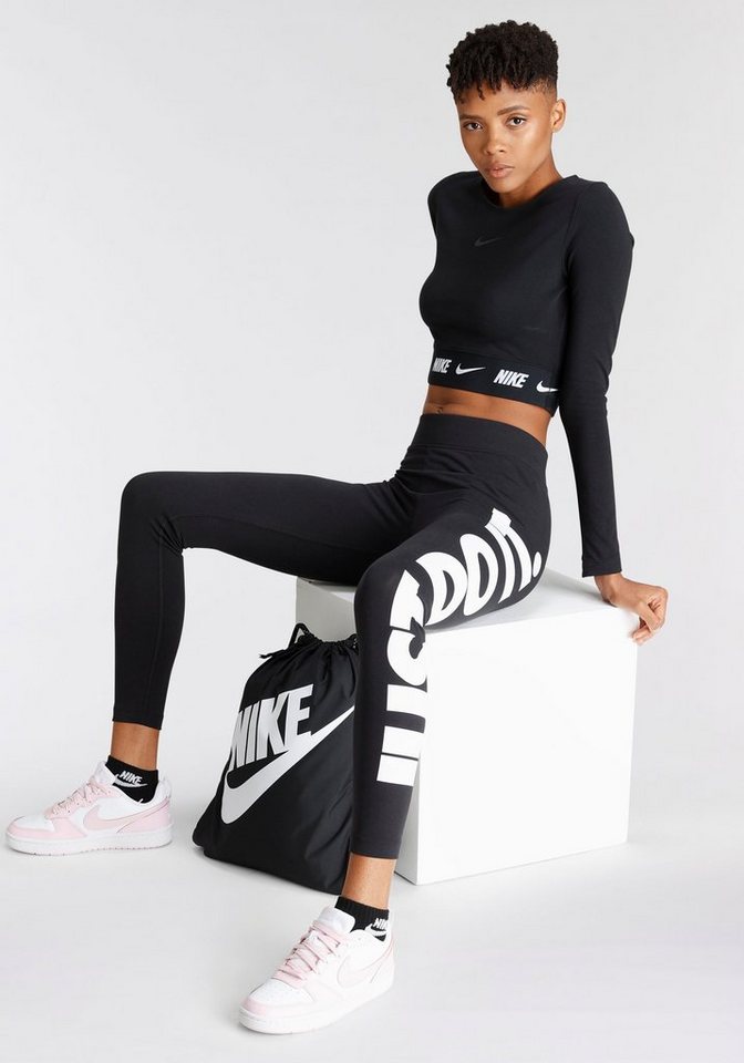 Nike Sportswear Langarmshirt W NSW CROP TAPE LS TOP sportlicher Stil, mit Logoschriftzügen und Logodruck von Nike Sportswear