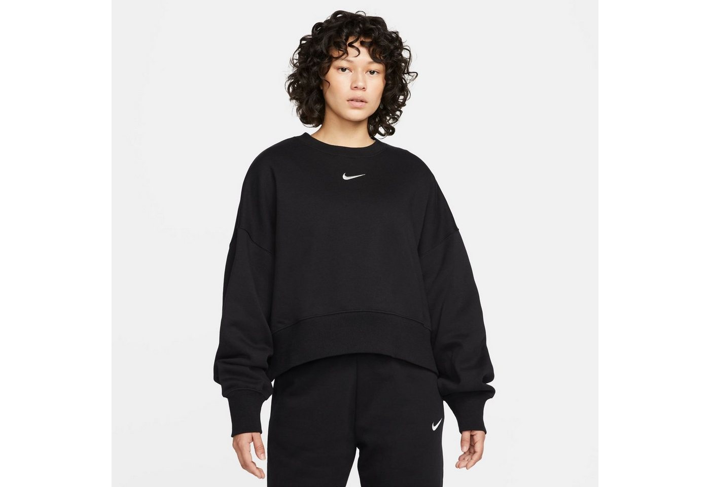 Nike Sportswear Sweatshirt PHOENIX FLEECE WOMEN'S OVER-OVERSIZED CREWNECK SWEATSHIRT von Nike Sportswear