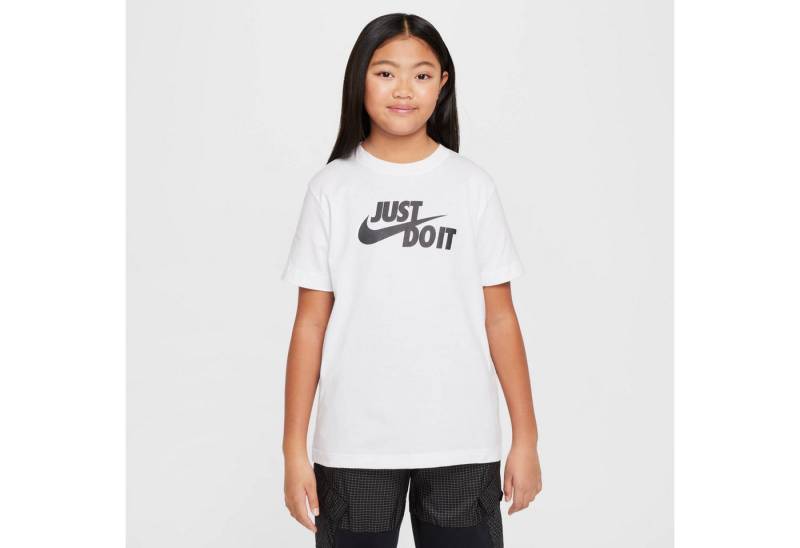 Nike Sportswear T-Shirt Nike Sportswear Big Kids' T-Shirt klassische Passform, sportlicher Stil, in verschiedenen US-Größen von Nike Sportswear
