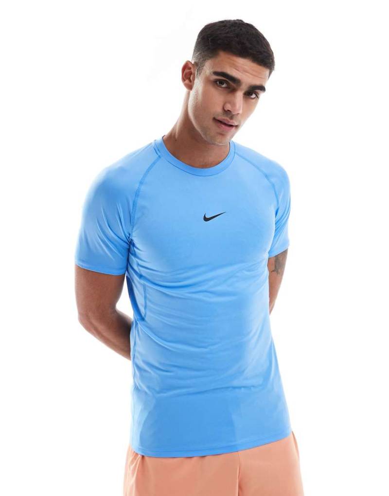 Nike Pro Training - Dri-FIT - Muskelshirt in Blau von Nike Training