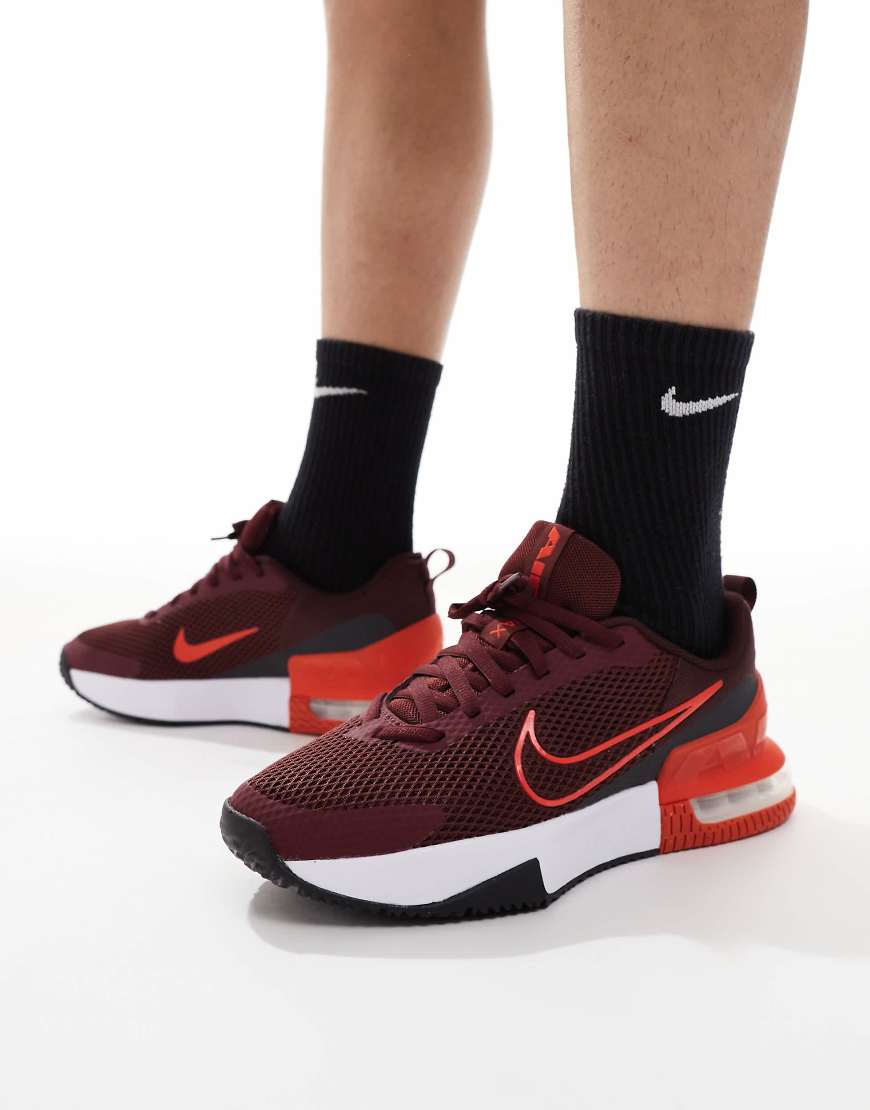 Nike Training - Air Max Alpha 6 - Sportschuhe in Rot-Grau Nike Training - Air Max Alpha 6 - Sportschuhe in Rot-Grau von Nike Training