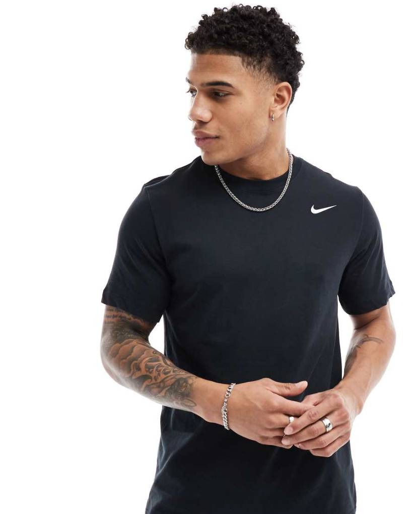 Nike Training - Dri-FIT - T-Shirt in Schwarz von Nike Training