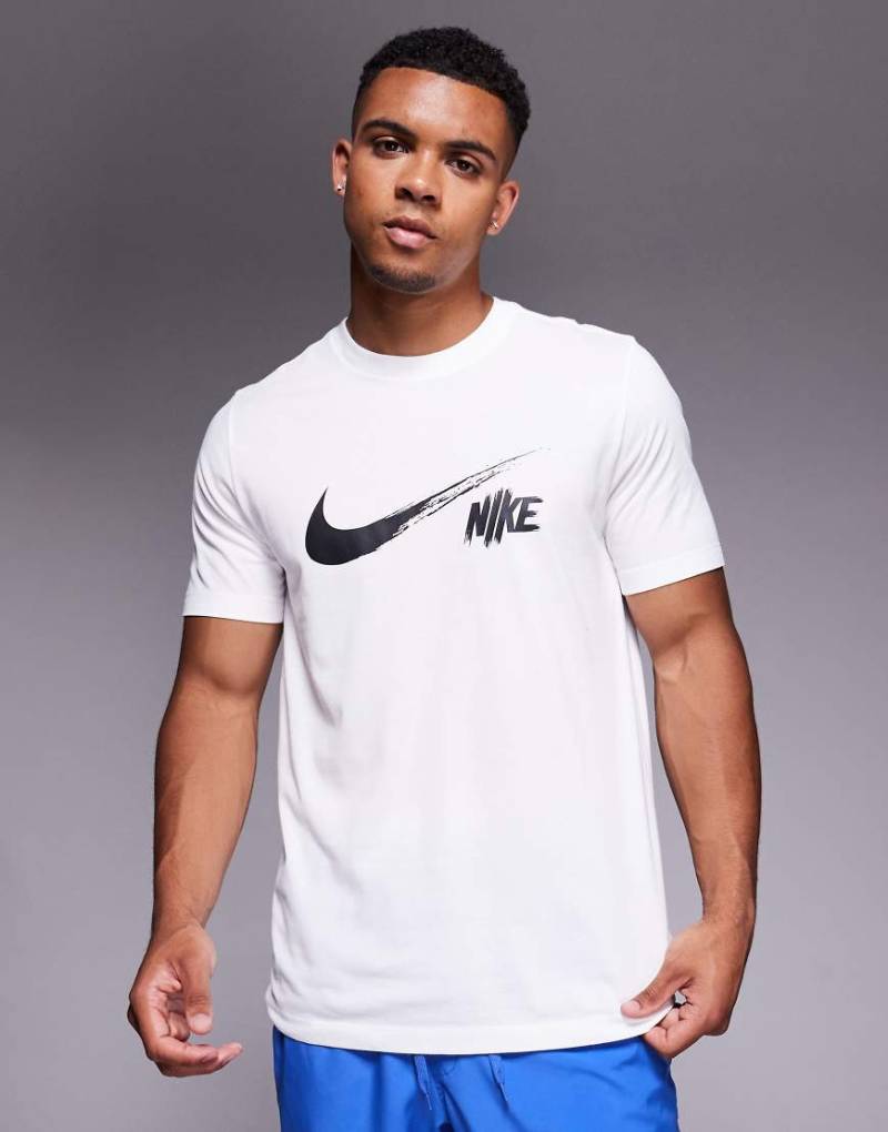Nike Training - Dri-Fit - Weißes T-Shirt mit Swoosh-Logo von Nike Training