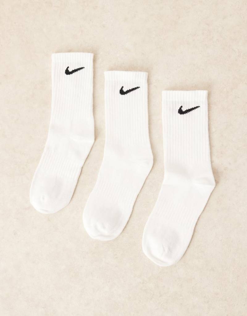 Nike Training - Everyday - 3er-Pack leichte Knöchelsocken in Weiß von Nike Training