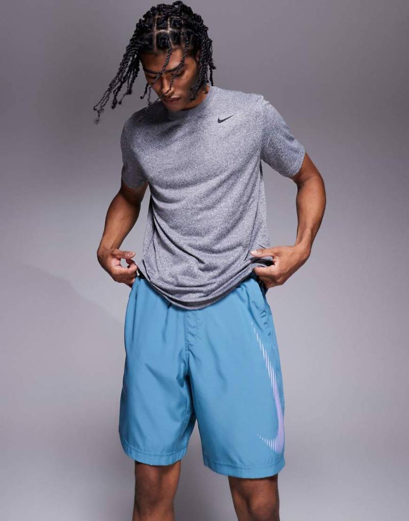 Nike Training - Form Dri-FIT - Shorts in Blau, 9 Zoll Schrittlänge von Nike Training