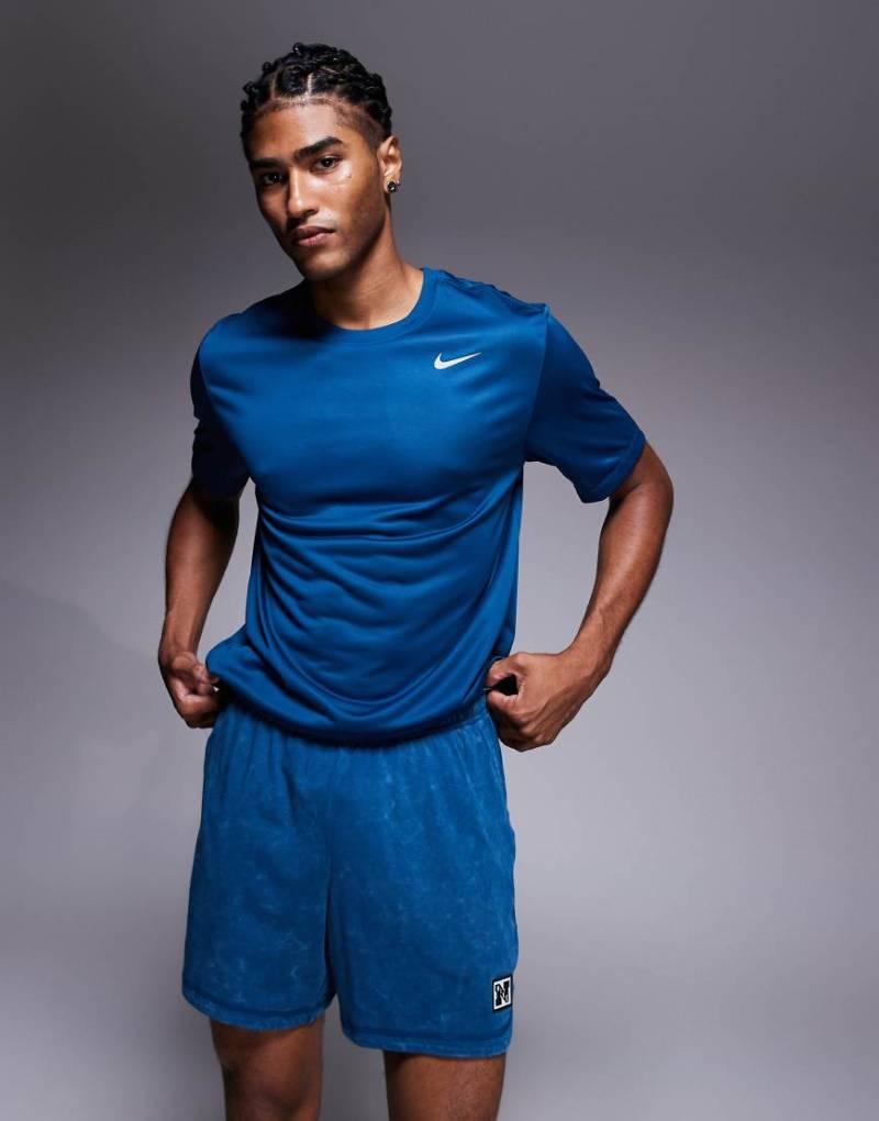 Nike Training - Heritage Dri-FIT - Shorts in Blau von Nike Training