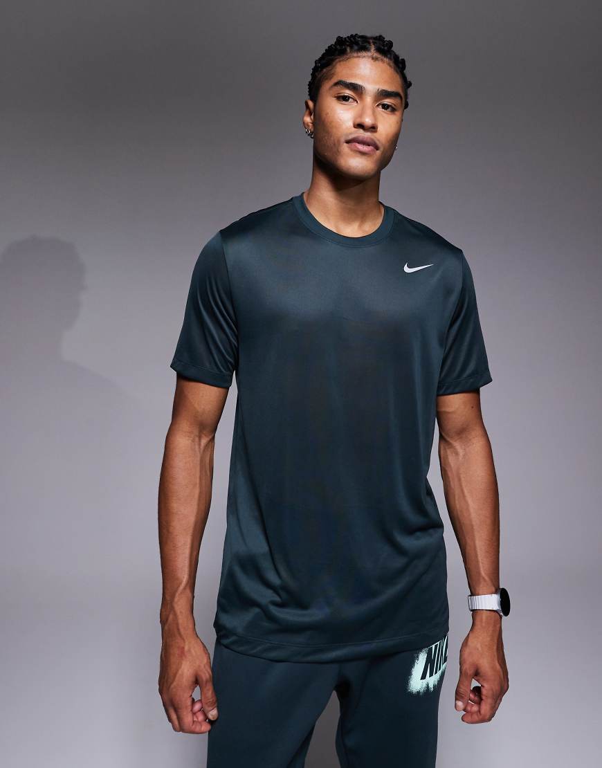Nike Training - Legend Dri-FIT - T-Shirt in Dunkelgrün von Nike Training