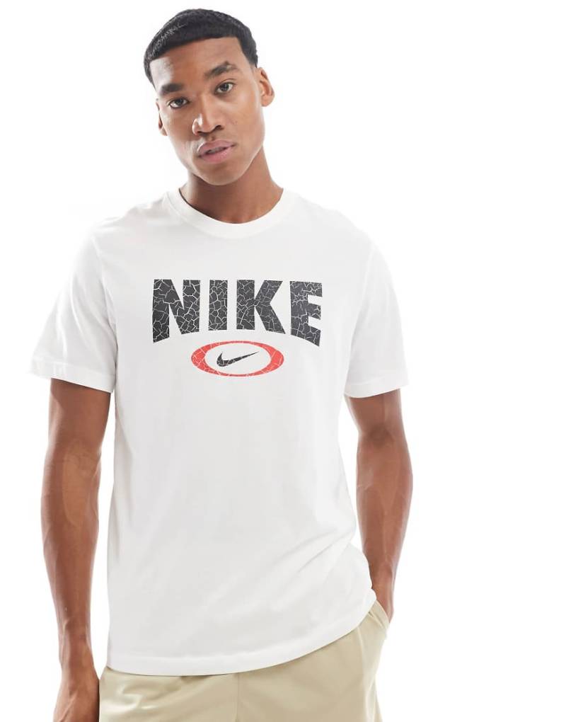 Nike Training - T-Shirt in Weiß mit ovalem Swoosh-Print-Lila von Nike Training
