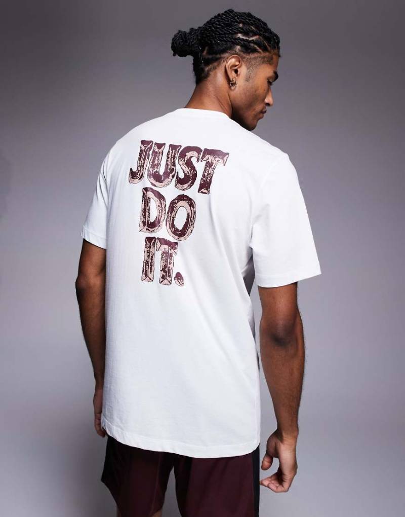 Nike Training - T-Shirt mit Grafik in Weiß von Nike Training