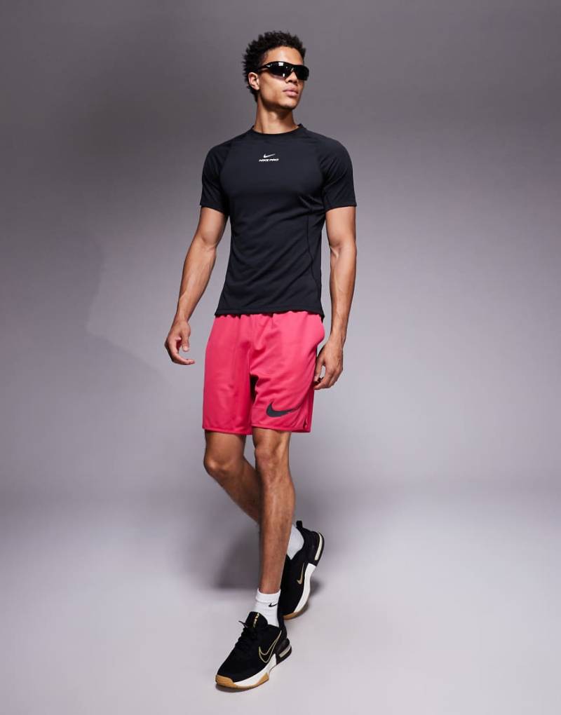 Nike Training - Totality Dri-FIT - Shorts in Rosa, 7 Zoll Schrittlänge von Nike Training