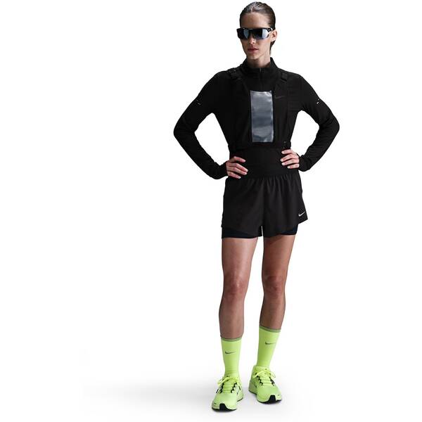 NIKE Damen Shorts W NK SWIFT DF MR 2N1 SHRT von Nike