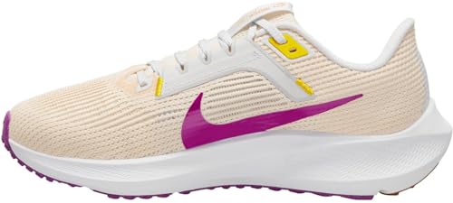 NIKE Damen W AIR Zoom Pegasus 40 Sneaker, Guava Ice/Vivid Purple-Amber Brown, 36 EU von Nike