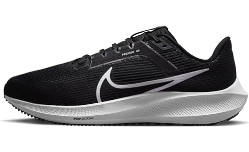 Nike Herren Air Zoom Pegasus 40 Wide Sneaker, Black/White-Iron Grey, 44.5 EU von Nike