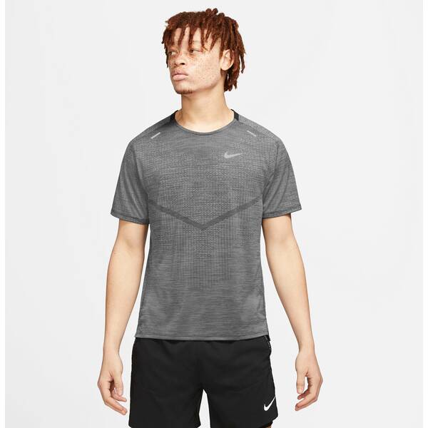 NIKE Herren T-Shirt Techknit Ultra von Nike