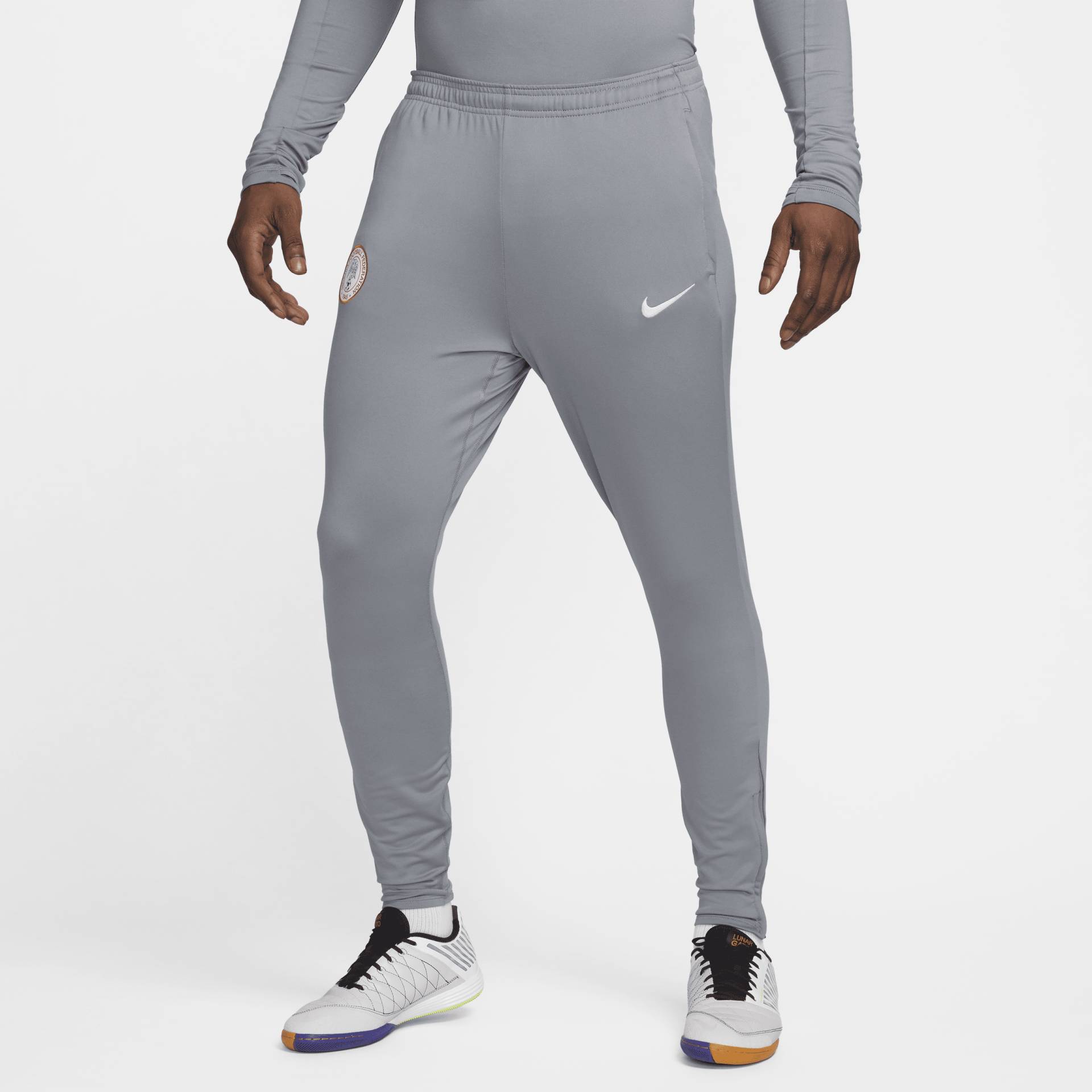 Nigeria Strike Nike Dri-FIT Strick-Fußballhose für Herren - Grau von Nike
