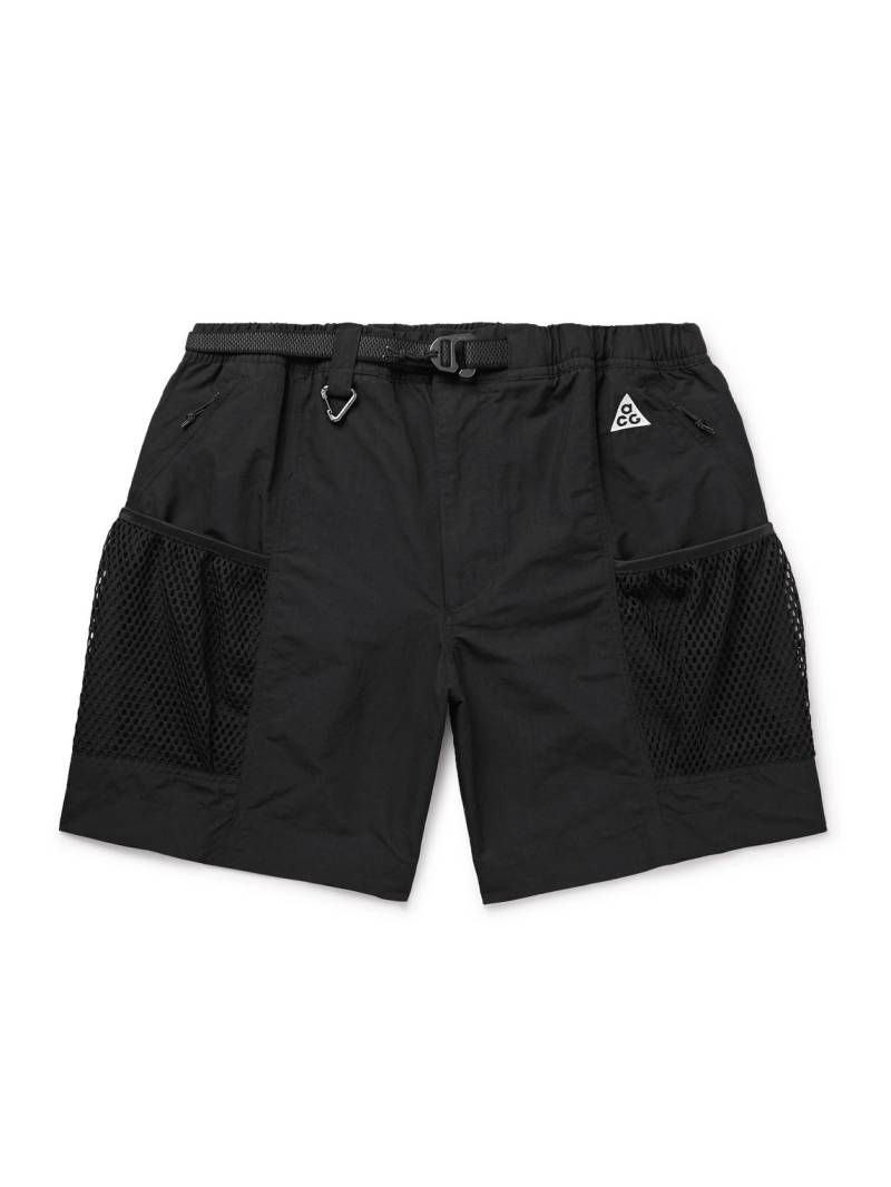 Nike - ACG Snowgrass Straight-Leg Mesh-Trimmed Belted Nylon Shorts - Men - Black - XS Nike - ACG Snowgrass Straight-Leg Mesh-Trimmed Belted Nylon Shorts - Men - Black - XS von Nike
