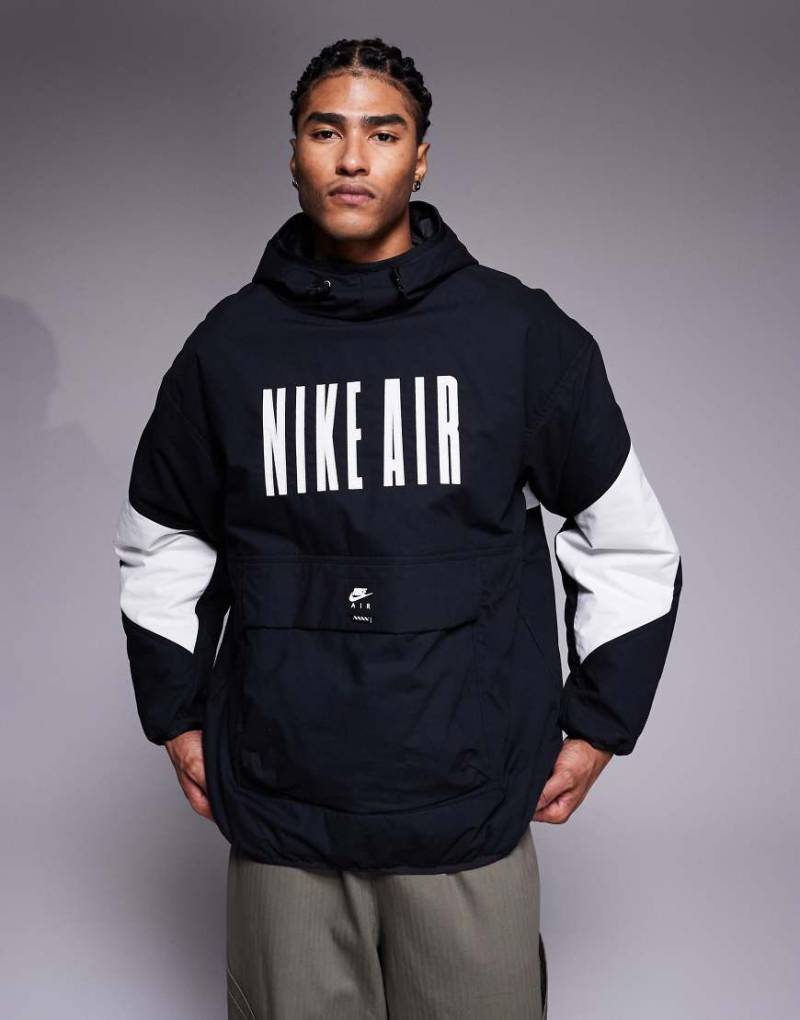 Nike - Air - Jacke aus Webstoff in Schwarz und Weiß von Nike