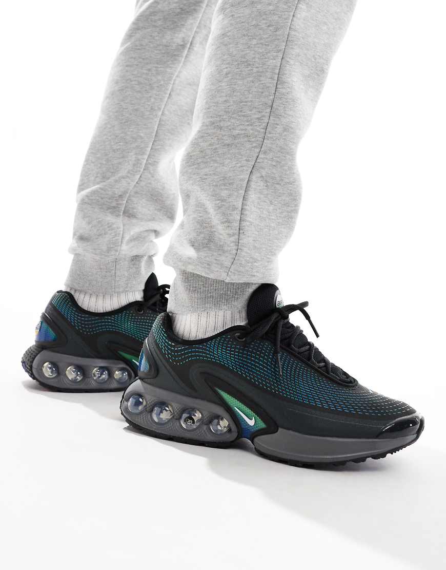 Nike - Air Max DN - Sneaker in Schwarz und Blau Nike - Air Max DN - Sneaker in Schwarz und Blau von Nike