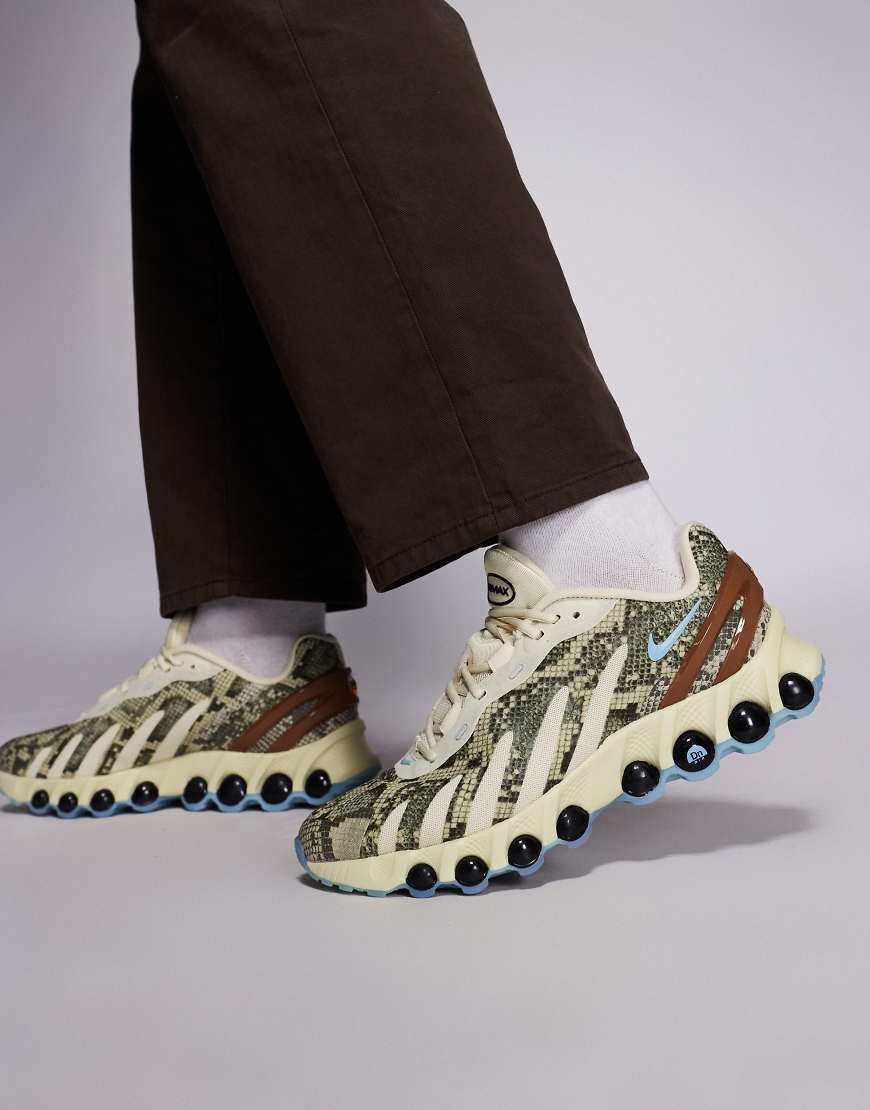 Nike - Air Max DN8 Premium - Sneaker mit Schlangenhautmuster-Schwarz von Nike