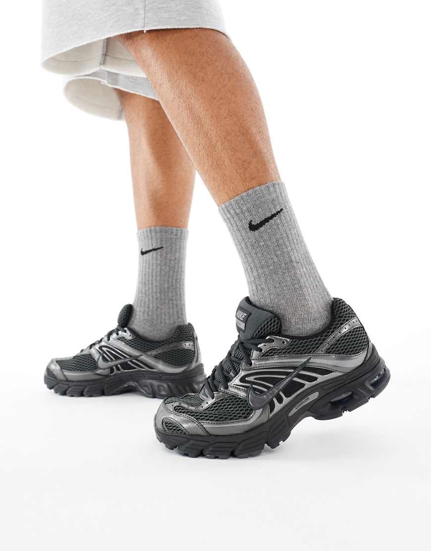 Nike - Air Max Moto 2K - Sneaker in dreifachem Schwarz von Nike