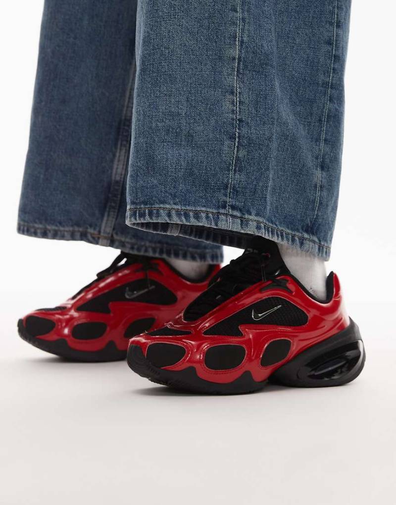 Nike - Air Max Muse - Sneaker in Schwarz und Rot von Nike