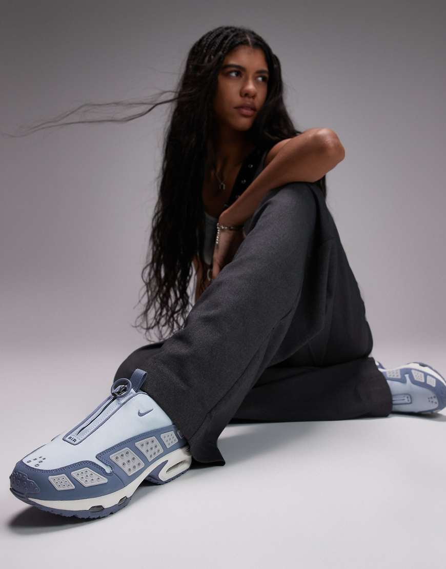 Nike - Air Max SNDR - Unisex-Sneaker in Blau und Wollweiß von Nike