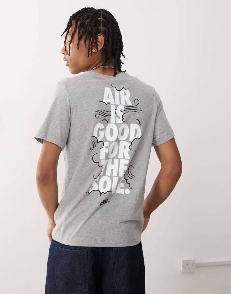 Nike Air - T-Shirt in Grau mit Rückenprint von Nike