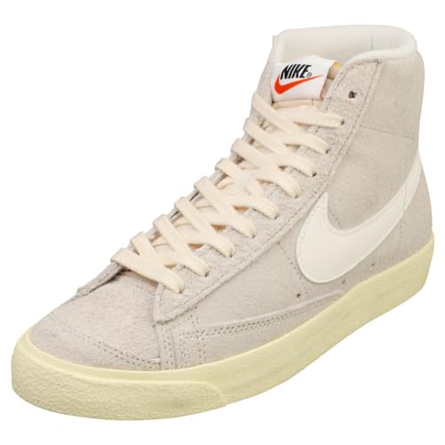 Nike Damen Blazer Mid 77 VNTG Trainers DV7006 Sneakers Schuhe (UK 6.5 US 9 EU 40.5, Light Bone sail Alabaster 001) von Nike