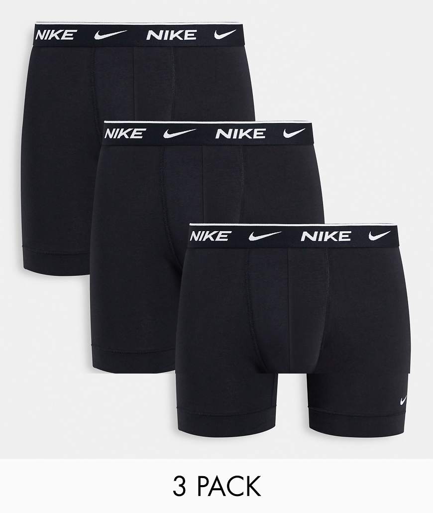 Nike - Boxershorts aus Baumwolle in Schwarz mit Stretchanteil im 3er-Pack von Nike