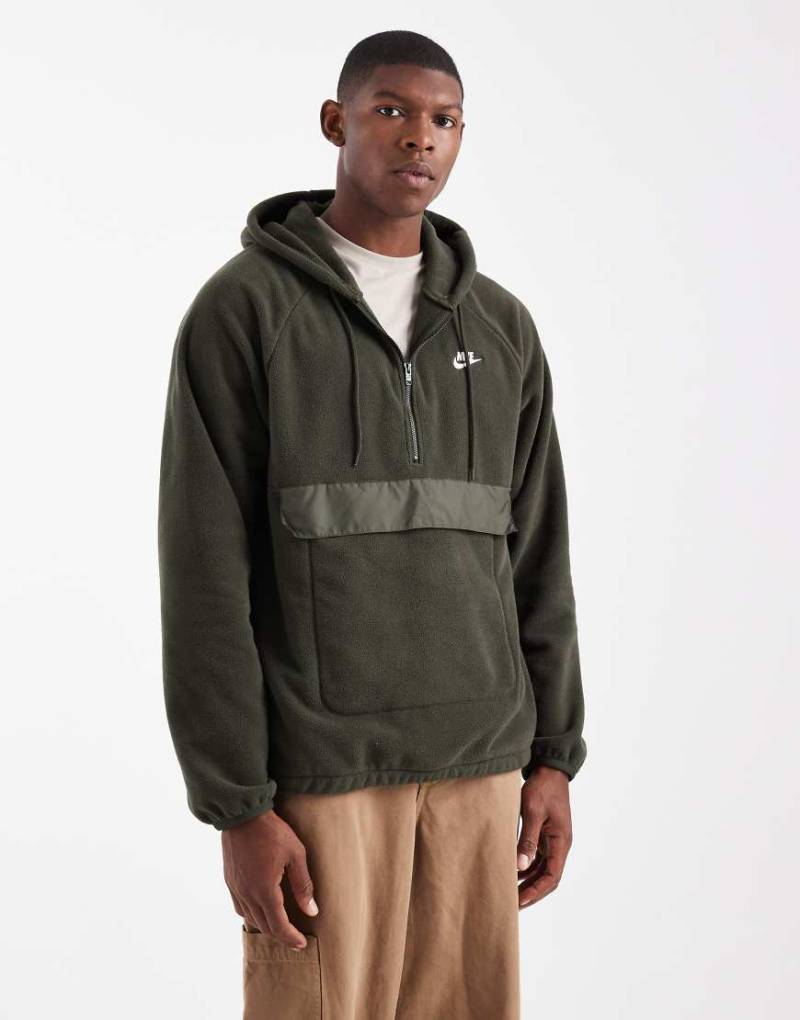 Nike Club - Fleece-Oberteil in Dunkelgrün mit halblangem Reißverschluss von Nike